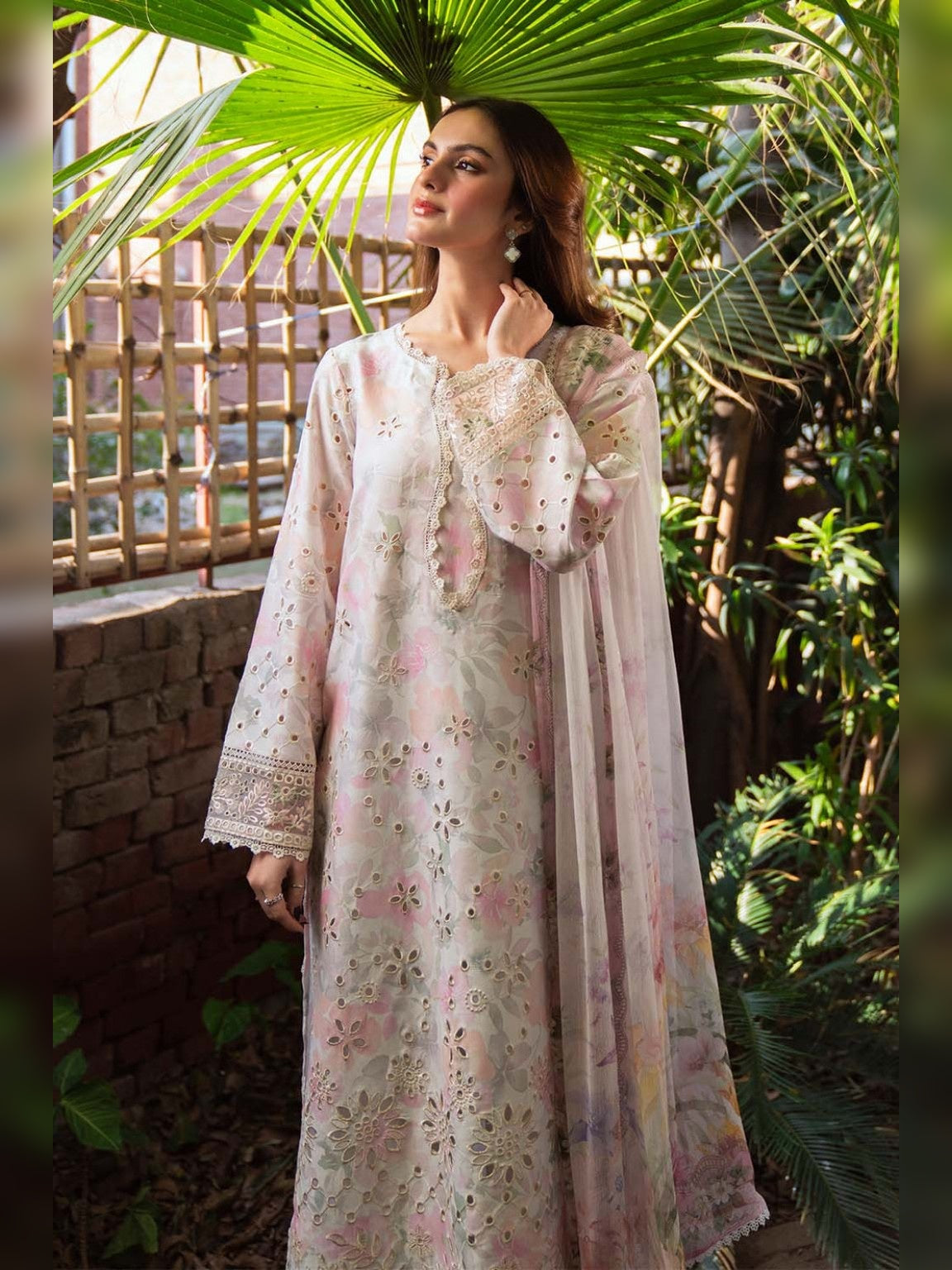 Neeshay Replica Printed Chicken Kari Lawn 3PC
