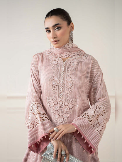 Maria.B Replica chiffon suit lace sleeve embroidery close-up