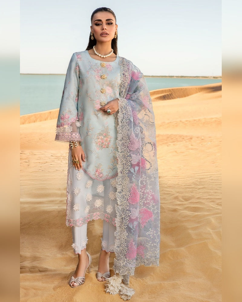 Rangrasiya Replica Heavy Embroidered Lawn 3PC