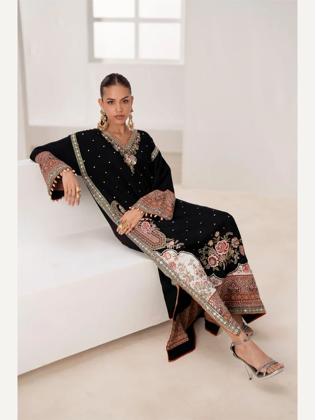 Unstitched Embroidered Rawsilk Kaftan 3PC