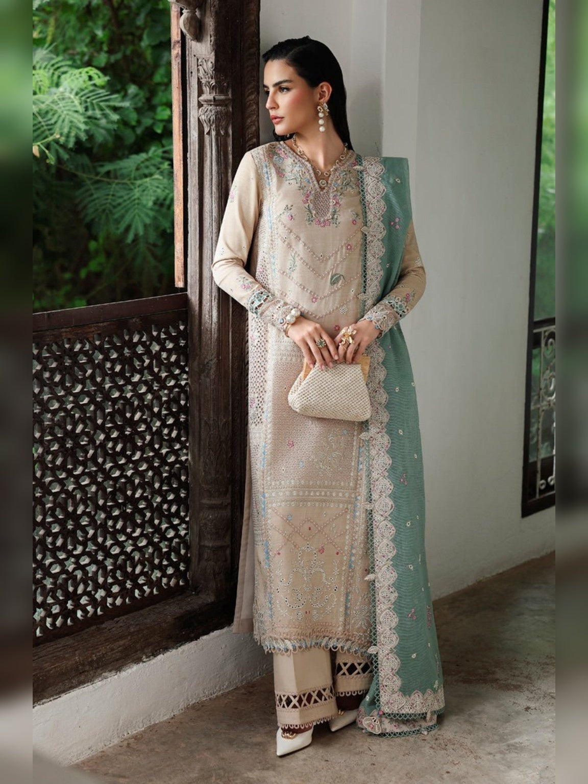Qalamkar Embroidered Unstitched 3PC Lawn Suit Replica